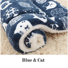 Load image into Gallery viewer, Soft Flannel Thickened Pet Soft Fleece Pad Pet Blanket Bed Mat For Puppy Dog Cat Sofa Cushion Home Rug Keep Warm Sleeping Cover
