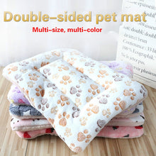 Load image into Gallery viewer, Pet Dog Mats Dog Beds,Thick Blankets for Pets In Winter,cartoon Kennels for Pets,Warm Sleeping Mats for Dogs with Cotton Quilts
